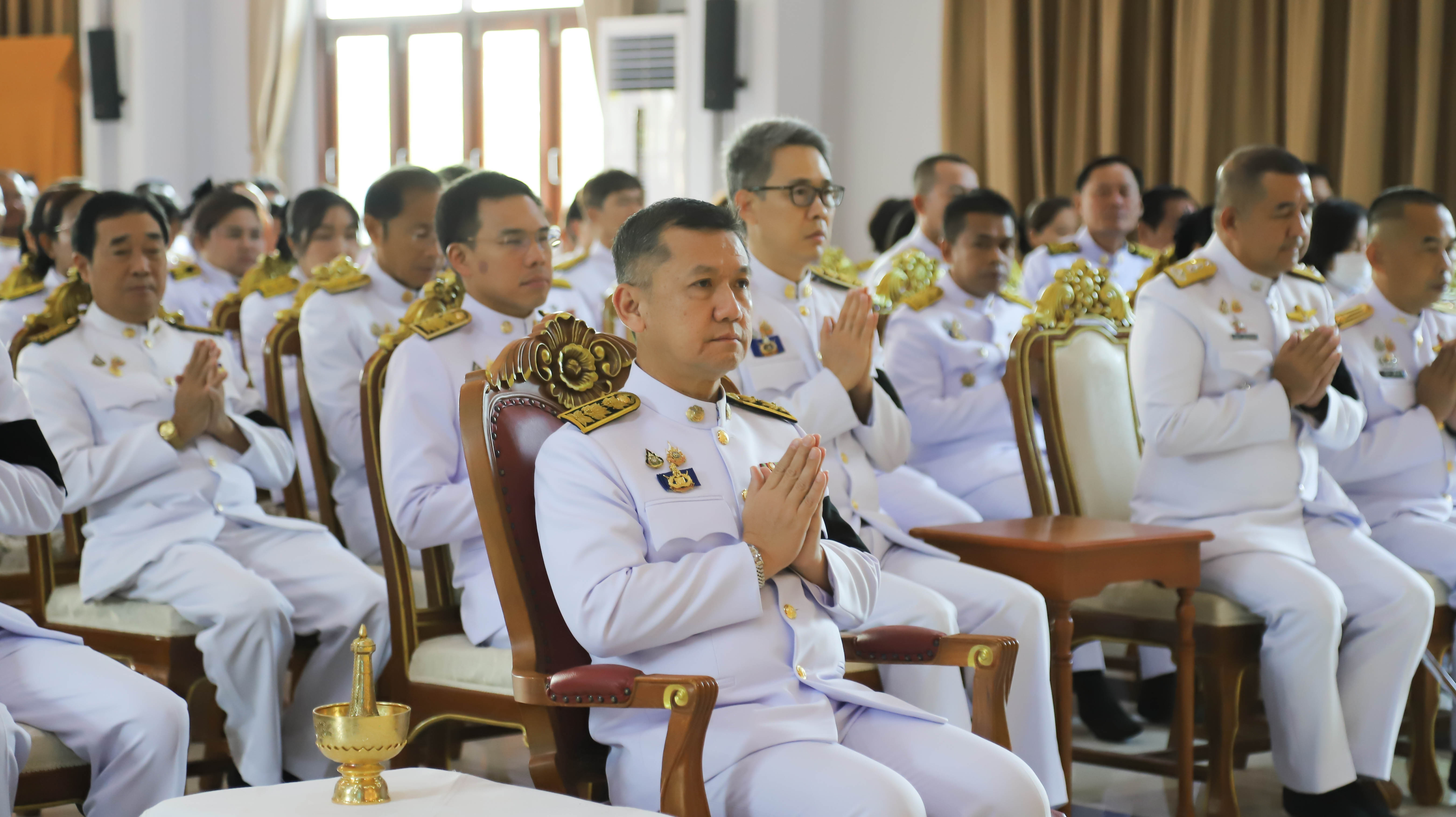 จังหวัดสมุทรสงครามจัดพิธีเจริญพระพุทธมนต์และพิธีทำบุญตักบาตรเฉลิมพระเกียรติสมเด็จพระเจ้าลูกยาเธอ เจ้าฟ้าทีปังกรรัศมีโชติ มหาวชิโรตตมางกูร สิริวิบูลยราชกุมาร เนื่องในโอกาสวันคล้ายวันประสูติ ๒๙ เมษายน